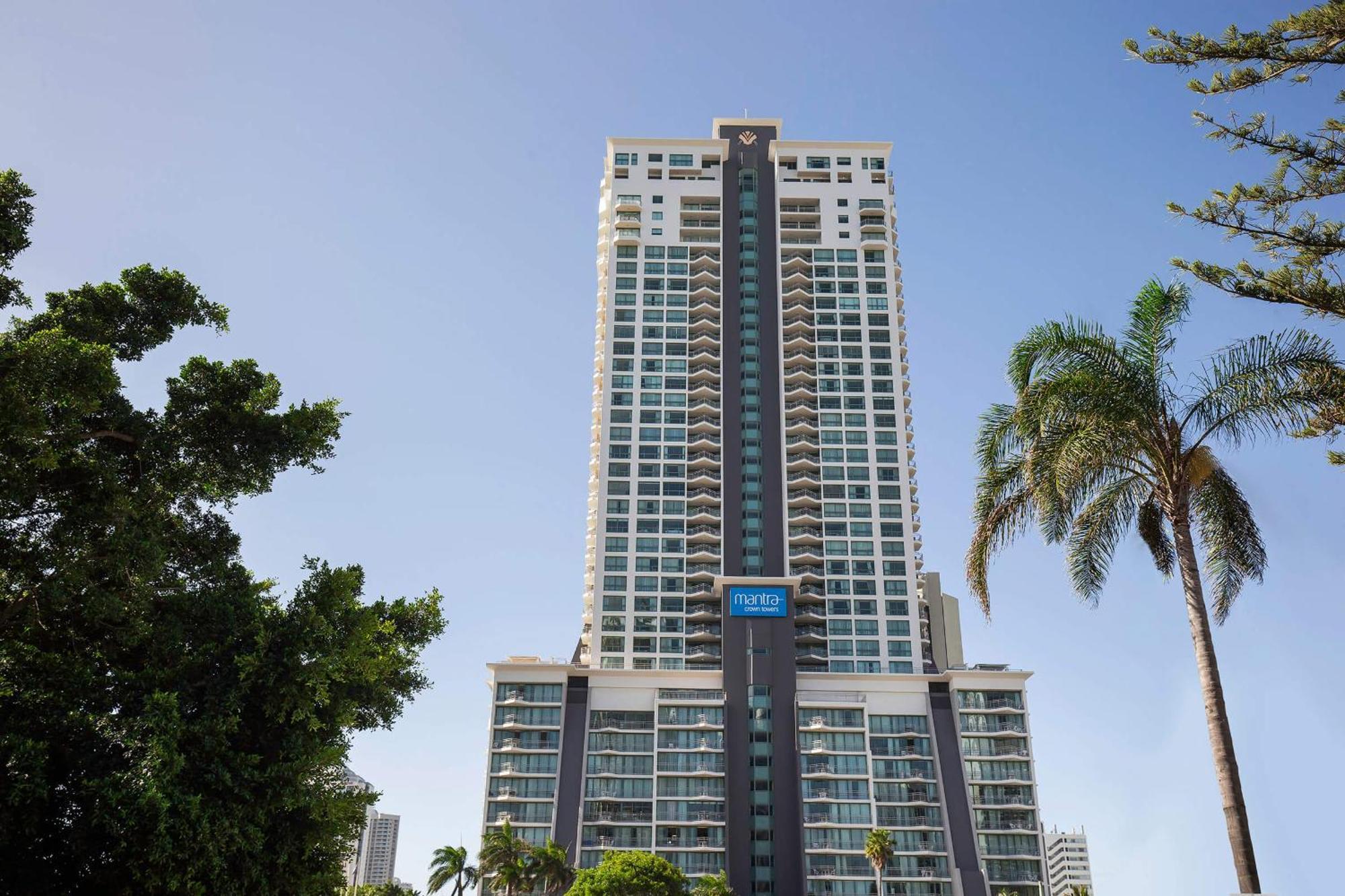 Holiday Holiday Crown Towers Gold Coast Buitenkant foto
