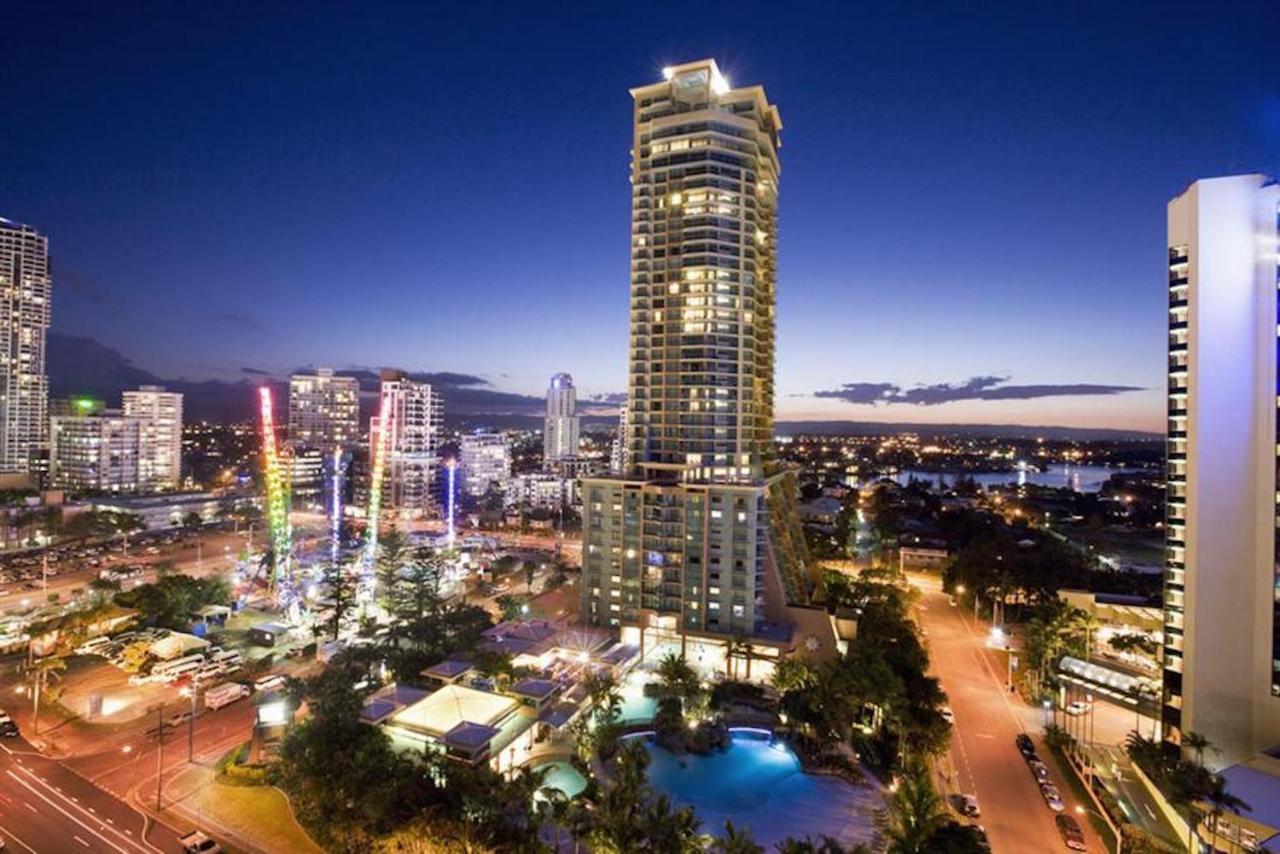 Holiday Holiday Crown Towers Gold Coast Buitenkant foto